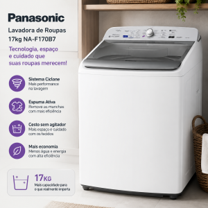 Fotografia de estúdio de uma máquina de lavar roupas da marca Panasonic, modelo NA-F170B7, na cor branca. O eletrodoméstico está posicionado de forma angular, mostrando a parte frontal e a lateral direita. Possui tampa superior de vidro temperado escuro e painel de controle digital na cor cinza-claro com um botão giratório central. No lado esquerdo da imagem, há um texto publicitário em roxo e preto com quatro ícones redondos que destacam as funções: Sistema Ciclone, Espuma Ativa, Cesto sem agitador e Mais economia. No canto inferior esquerdo, um selo destaca a capacidade de 17kg. À direita, aparece parte de um cesto de vime com uma toalha branca.